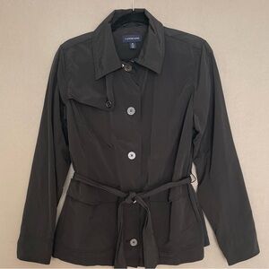 Lands End Women’s trench raincoat medium black jacket belted button up vented